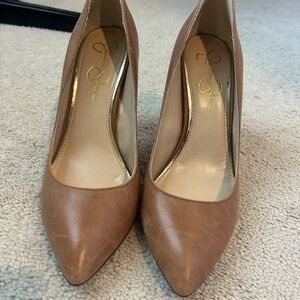 Jessica Simpson Tan Pointed Heels